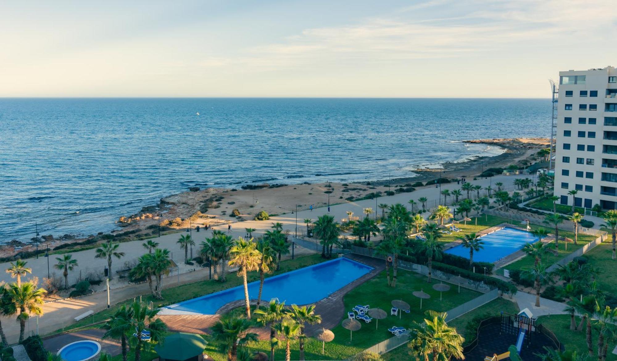 Apartamento Premium Con Jacuzzi Y Vistas Al Mar En Punta Prima, Torrevieja By Rentalole المظهر الخارجي الصورة